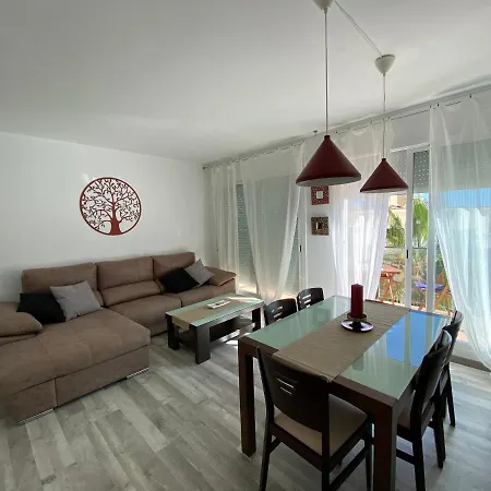 Simancas. Apartamento En Zona Privilegiada Apartment